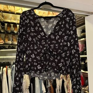 Forever 21 adjustable black floral blouse